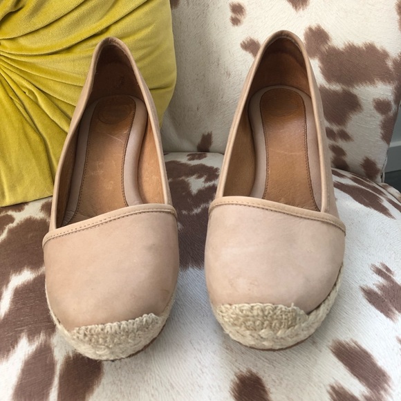 Nurture EUC Nubuck Olive Tan Espadrilles - Picture 2 of 7